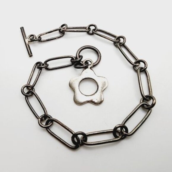 Sterling Silver Paperclip Chain Bracelet with Flower Charm - Picture 3 of 6